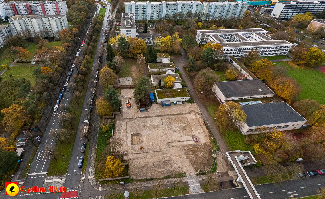 19.11.2022 - Luftbilder von der Baustelle an der Quiddestraße 'Haus für Kinder' in Neuperlach